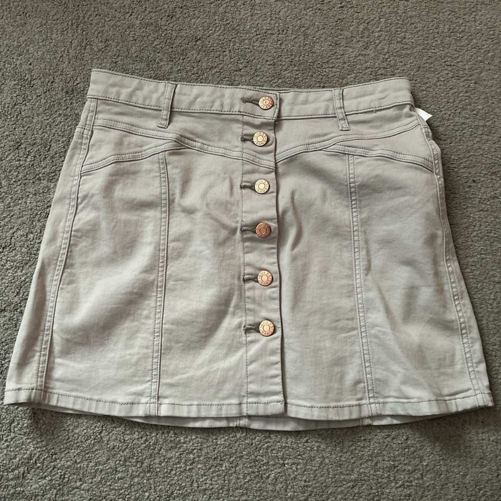 Guess Mini Skirt size Small